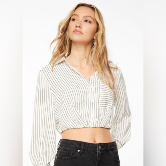 Dynamite Tops - Dynamite blouse XS striped